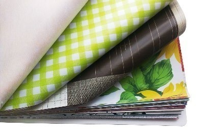 Față de masă din PVC cu suport textil pe partea din spate